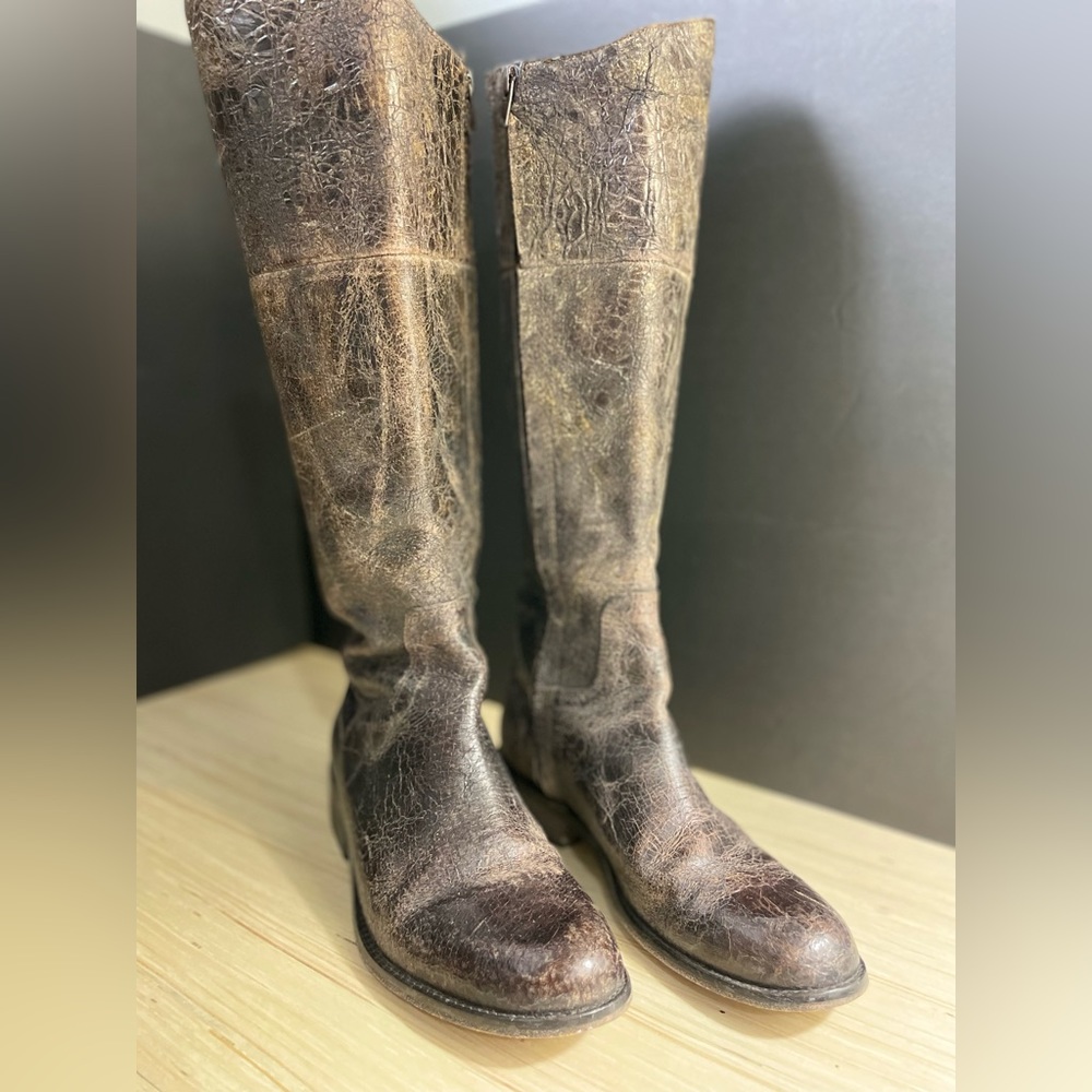 Steven by Steve Madden “REINS” crackle leather riding boots, size 7 1/2.